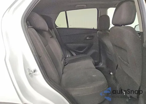 2022 Chevrolet Trax Ls z USA, uszkodzony, nr VIN KL7CJKSM9NB513665